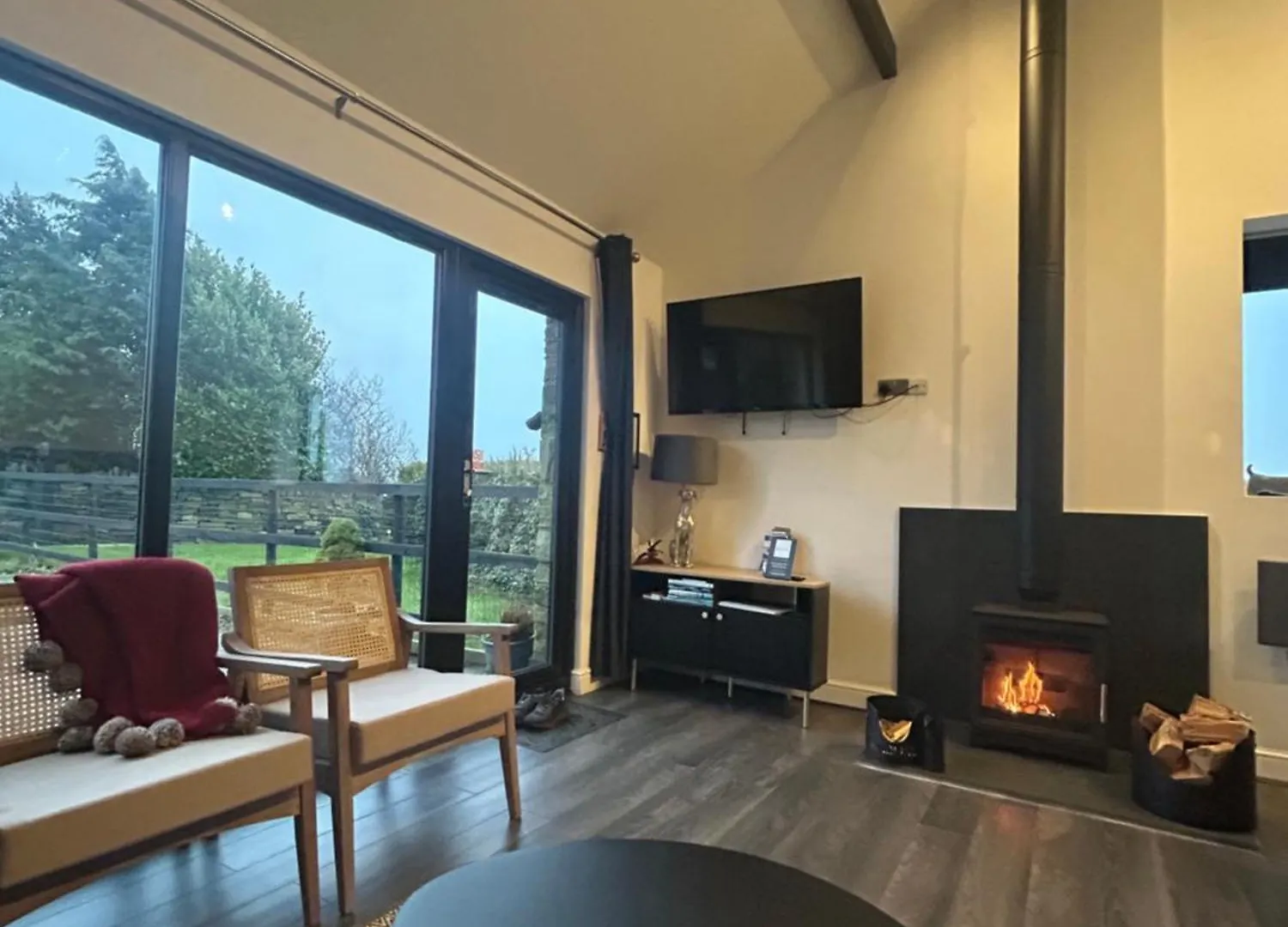 The Coach House & The Stables Holiday Homes Windy Bank Hall Green Moor Yorkshire Peak District Wortley